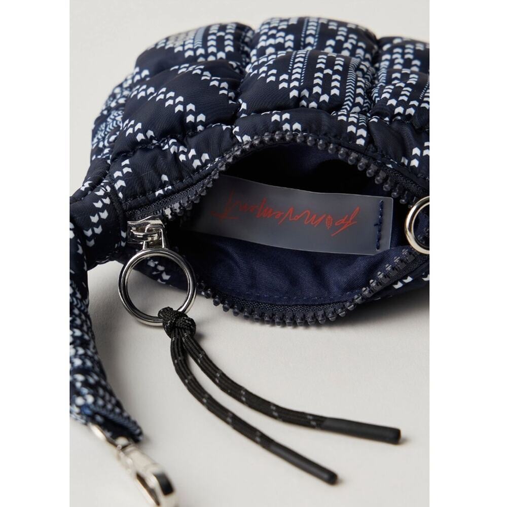 Free People Printed Micro Pouch Bag Chevron Stitch Dark Navy Blue & White - Picture 5 of 8
